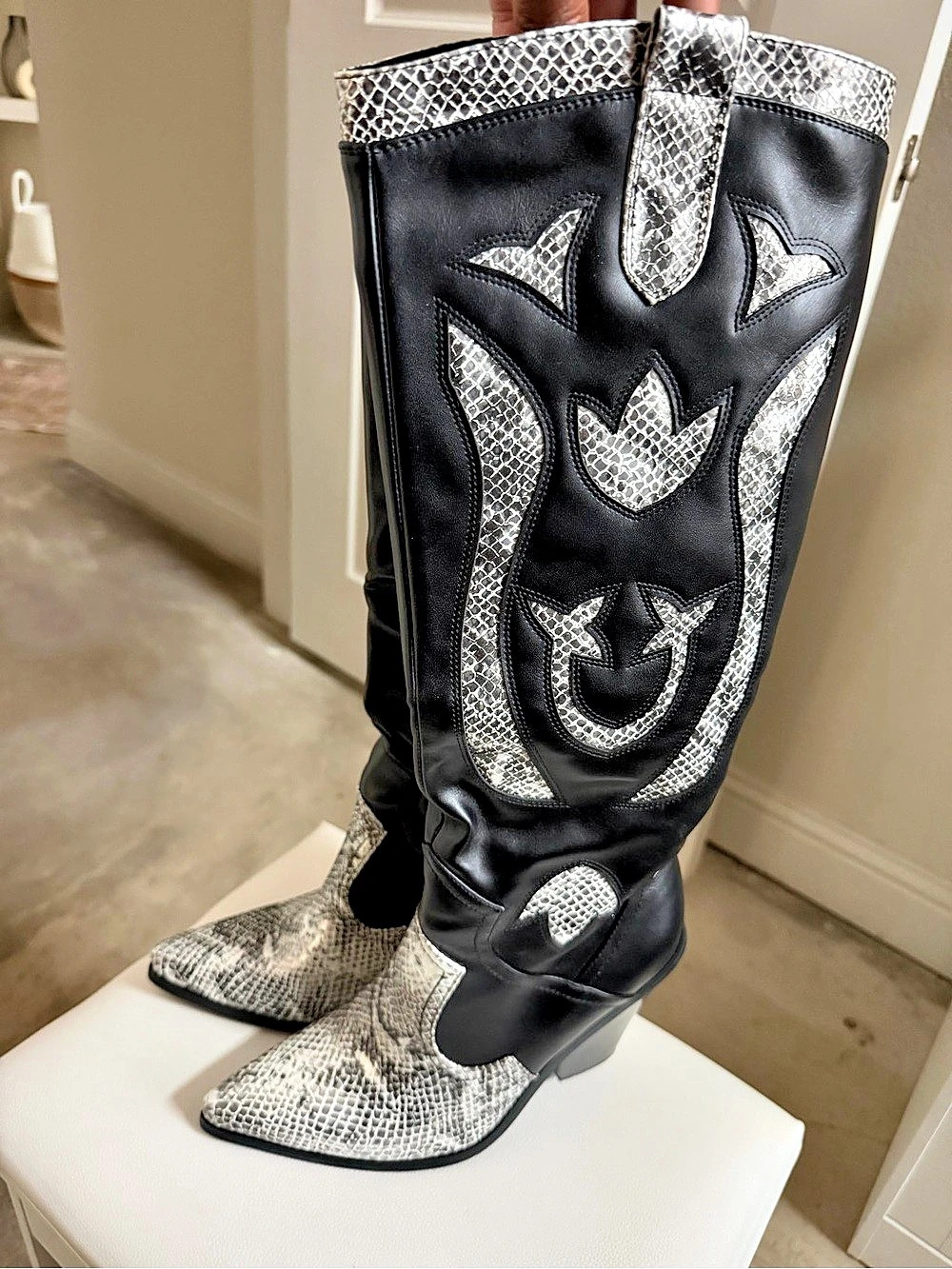 Black & White Snakeskin Print Heeled Boots Like New